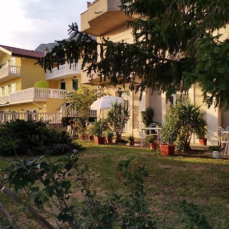 Apartments Sretna Градац Екстериор снимка