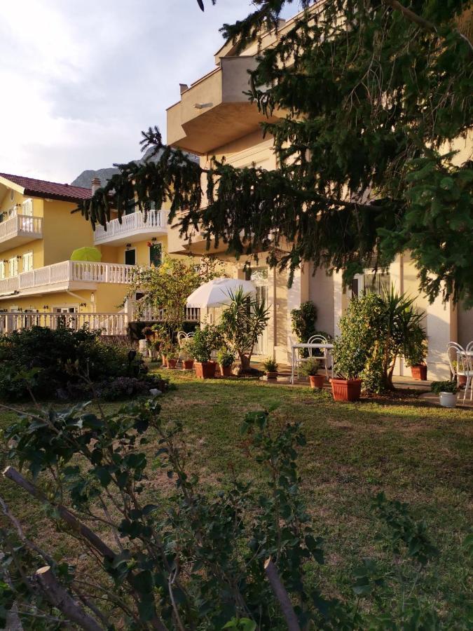 Apartments Sretna Градац Екстериор снимка